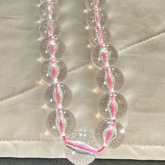 Graduating clear glass bead necklace strung on hot pink string. Lobster clasp - Picture 2 of 13